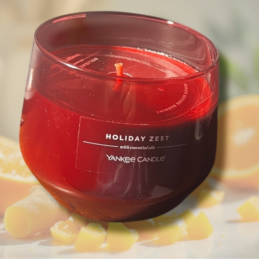 Yankee Candle Holiday Zest 10 Oz Jar Studio Collection w/ Essential Oils New